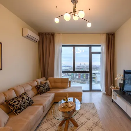 Ultra - Waterfront *