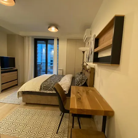 Ultra - Waterfront Apartment Belgrade